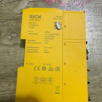 西克安全继电器 型号：RLY3-EMSS100