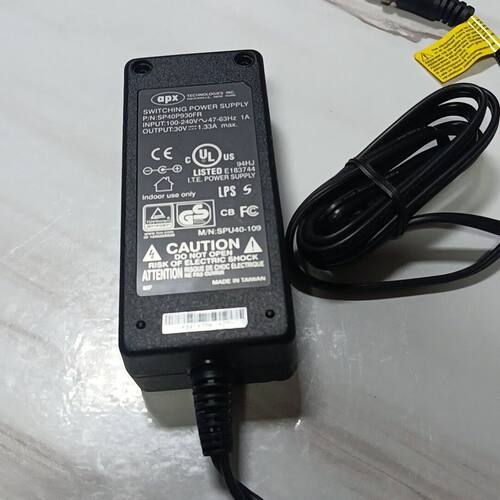 SP40P930FR电源适配器 拆机下来的  输出3