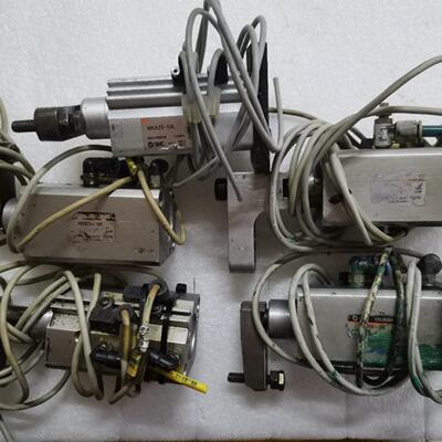 大厂拆机旋转下压转角气缸MKA25-10L共两件 MK