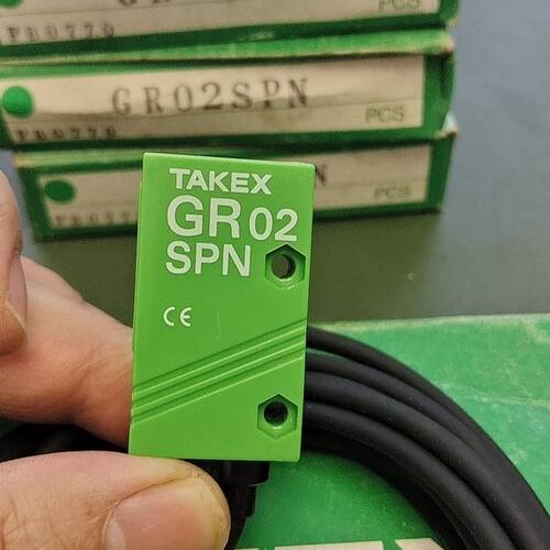 TAKEX竹中光电开关GR02 SPN 绿色外壳 带线缆