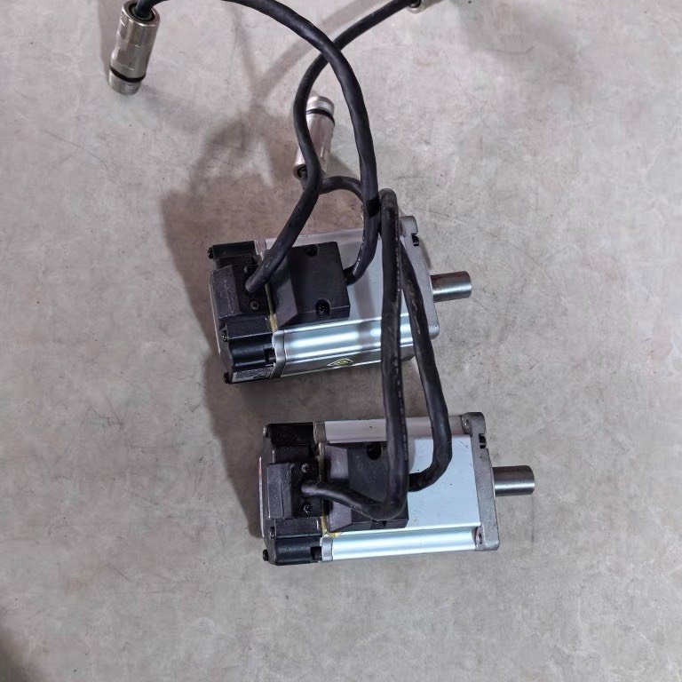 伺服电机 MSM031C-0300-NN-M5-MH0