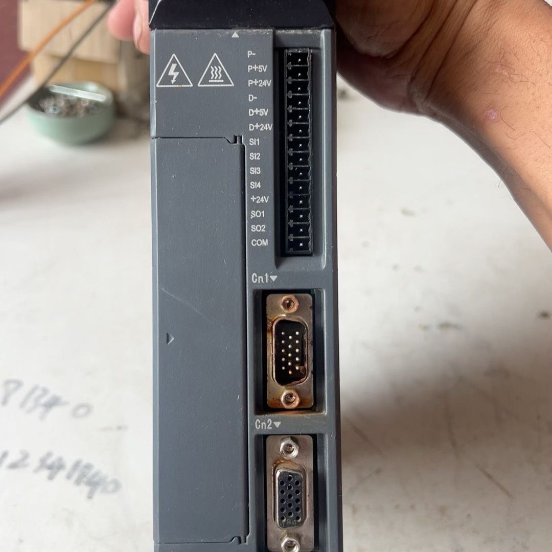 DS2-20P7-AS伺服驱动器 220V700w