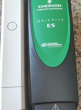 艾默生C变频器ES2402 成色很好 实物拍摄 功能包好