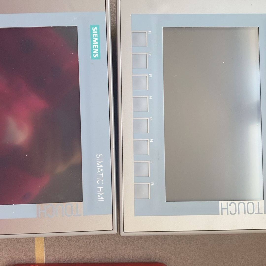 出售触摸屏123-2GB03-0AX0 功能完好成色如