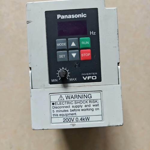 变频器BFV00042GK  0.4KW 实物图拍摄