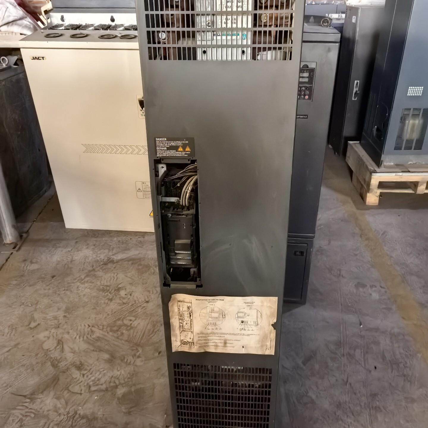 PM240系列200KW盖子 300