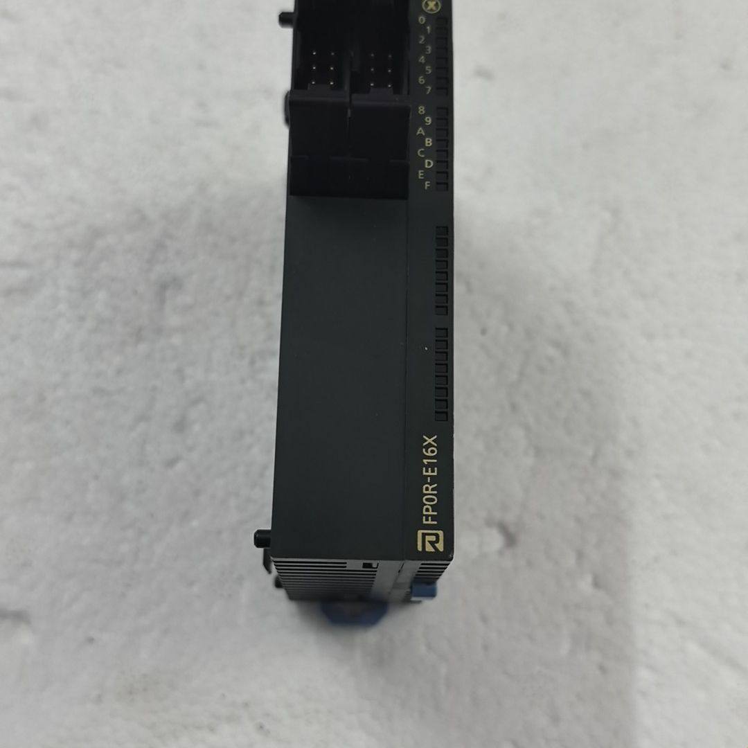 PLC模块AFP0PE 16X  拆机 仅此