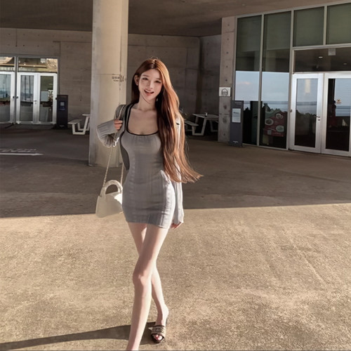 针织修身包臀吊带连衣裙短款开衫