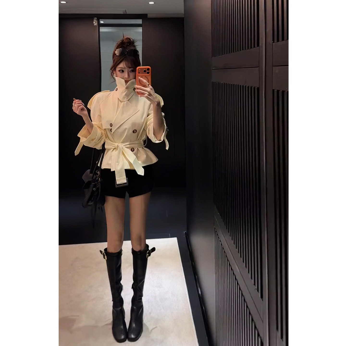 奶杏色短款风衣外套女2026早秋图片
