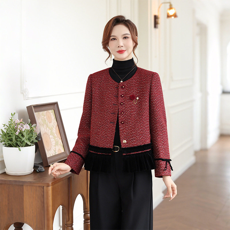 鹤福女妈妈秋装外套中老年女装春秋2025新款小香风高贵年轻款上衣