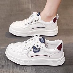真皮小白鞋女2026春季新款板鞋ins百搭显脚小超火运动休闲鞋春款