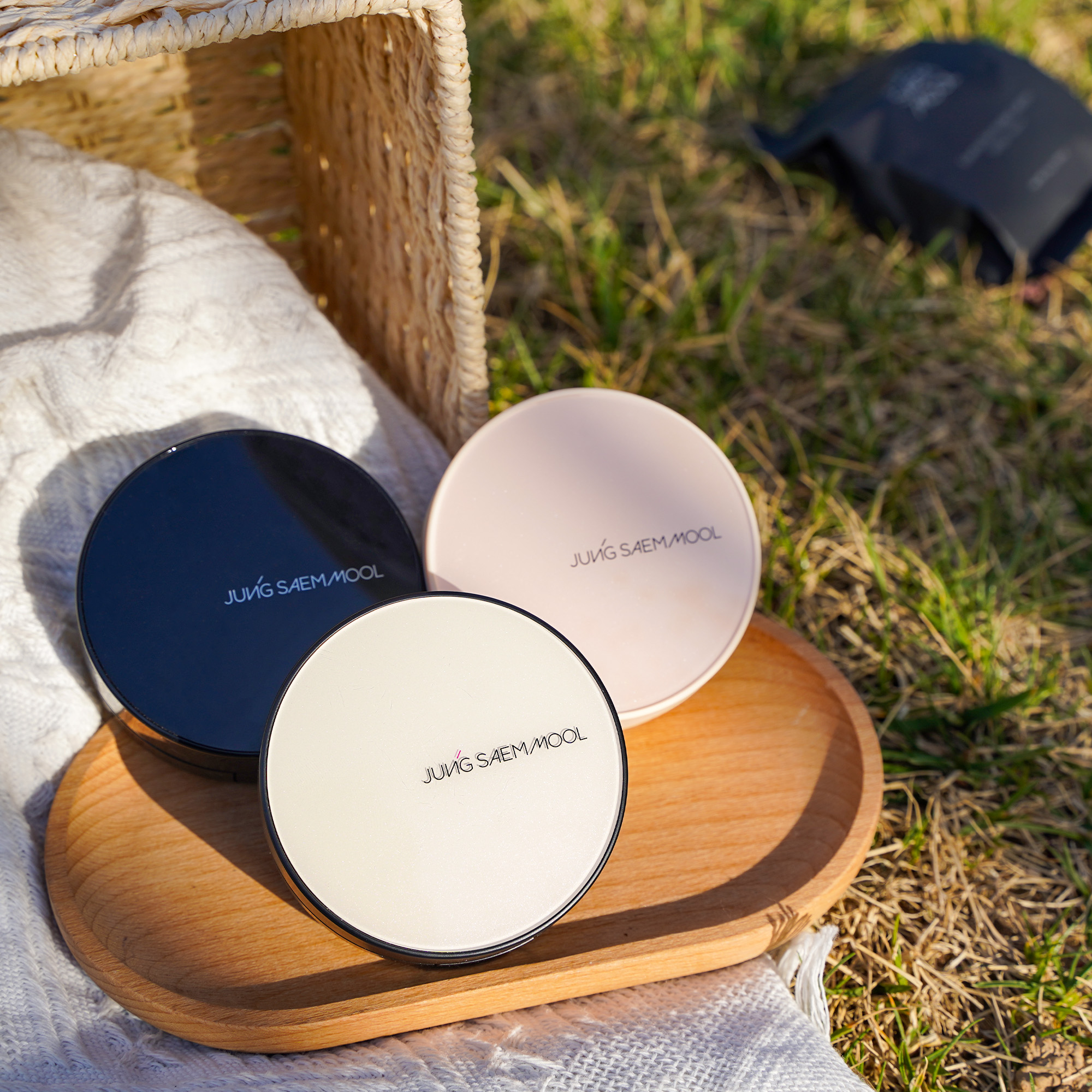 郑瑄茉气垫王嘉尔同款保湿遮瑕持久不脱妆控油水光一正一替