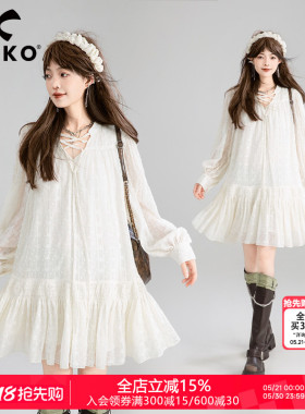 KEIKO早秋叠搭法式花纱白色连衣裙春季温柔穿搭绑带V领显瘦A裙子