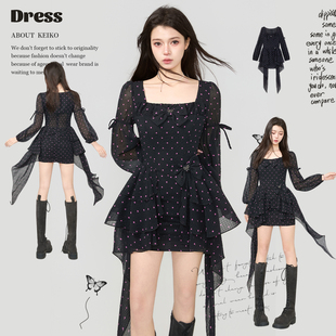 KEIKO 法式甜美风波点泡泡纱连衣裙春夏不规则荷叶边方领包臀短裙
