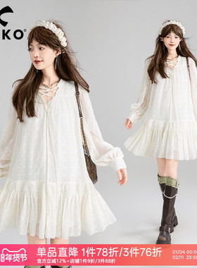 KEIKO早秋叠搭法式花纱白色连衣裙春季温柔穿搭绑带V领显瘦A裙子