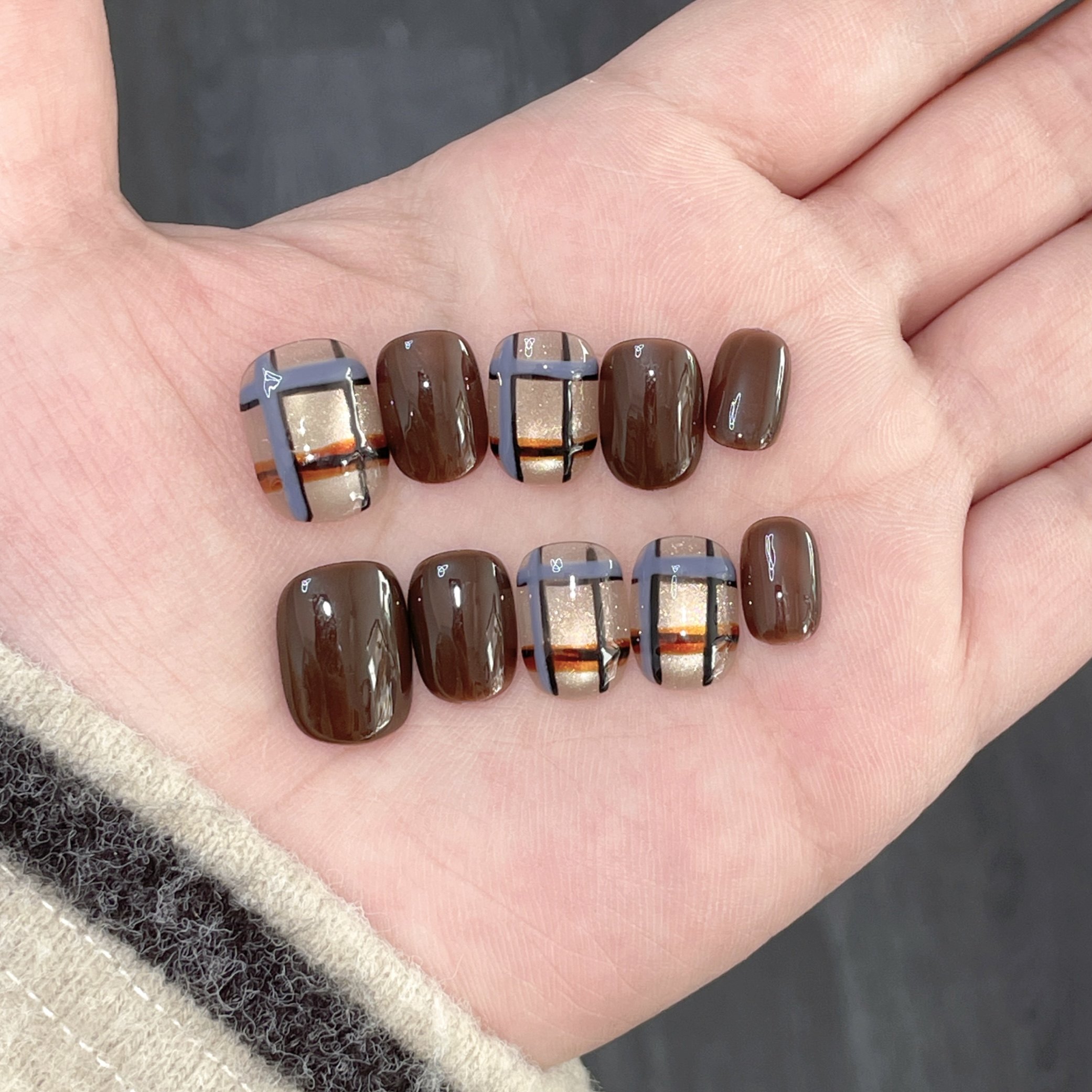 【蓝棕格纹】莫兰迪高级秋冬日常短甲纯手工穿戴甲