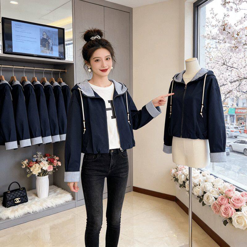 藏蓝色连帽冲锋衣外套女2026春秋新款港式时尚休闲运动棒球服夹克