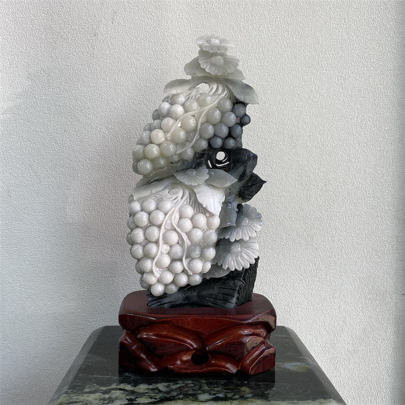 南阳独山玉俏色葡萄摆件硕果累累摆件玉工艺品家居装饰玉石收藏品