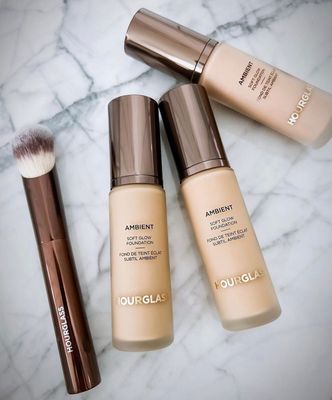 柔光液粉底液Hourglass