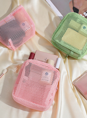 化妆包女2025新款便携式外出随身杂物收纳袋小包化妆品口红补妆包