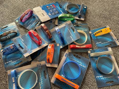 正品 Team Logo Classic Bracelet 球星款团队款手环