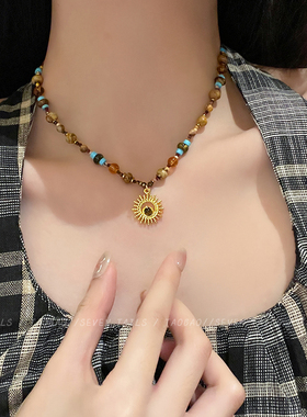 复古波西比亚太阳花项链显白轻奢