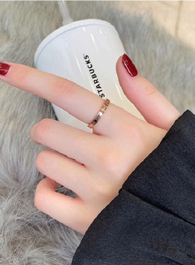 日韩时尚字母食中指戒I FEEL YOU EVEN WHEN I CLOSE MY EYES指环