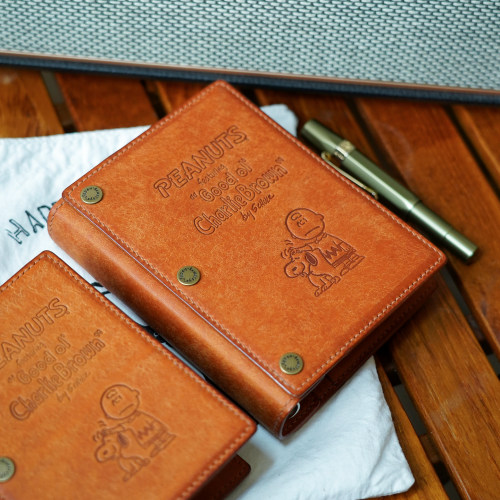 kawaco款式A7 m5 二折史努比 破菠萝真皮 活页手账本定制
