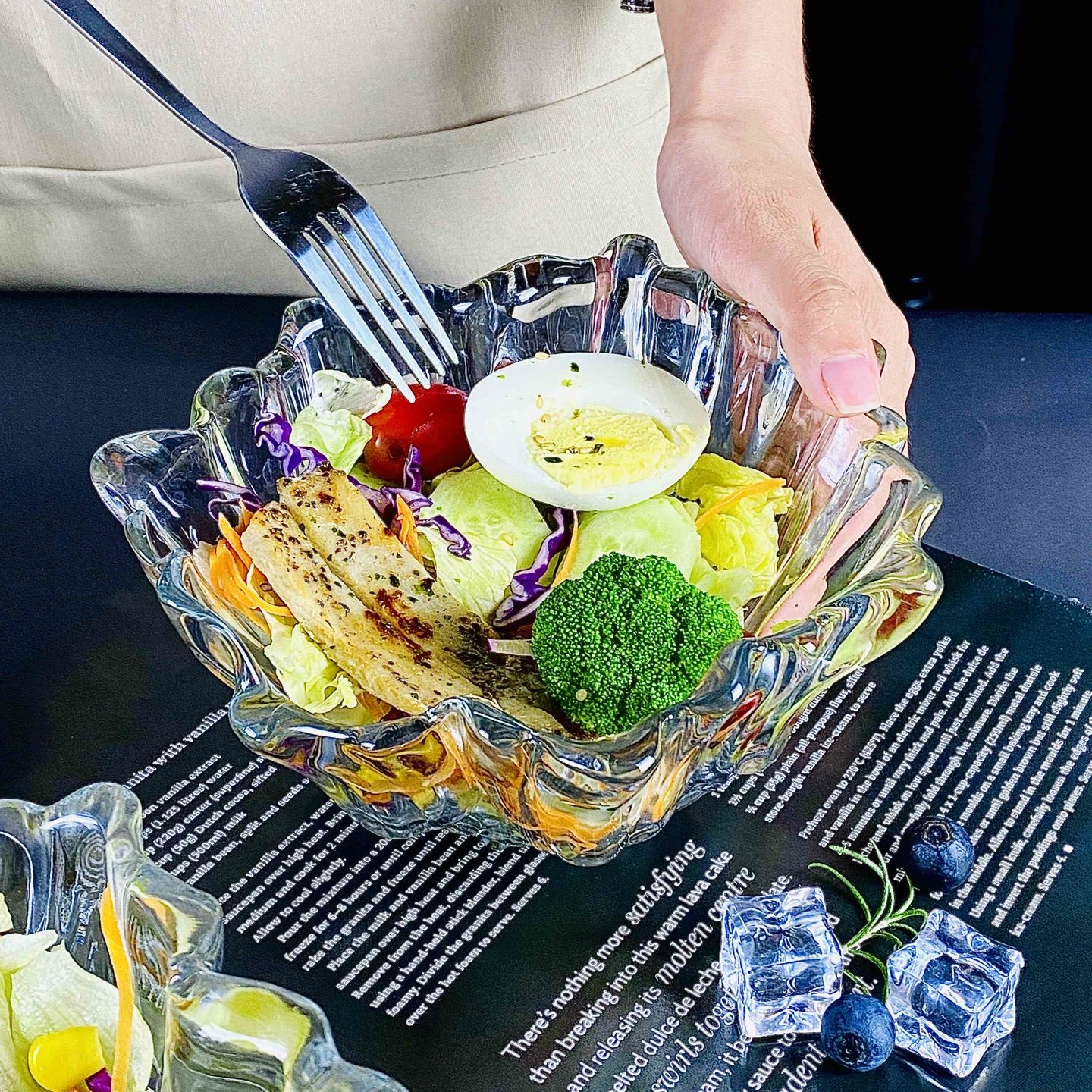 【拍1发2】珊瑚碗沙拉碗玻璃冰粉碗荷叶水果盘子汤碗新款碗碟甜品