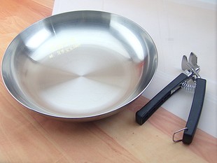 特厚304不锈钢盘子三层钢料理锅碗汤盘煎盘户外炊具无柄锅20-30cm