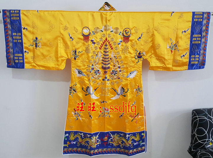 新款正宗正一派服装 玉罗宵台法衣/道袍 盘金线单层小袖道服黄色