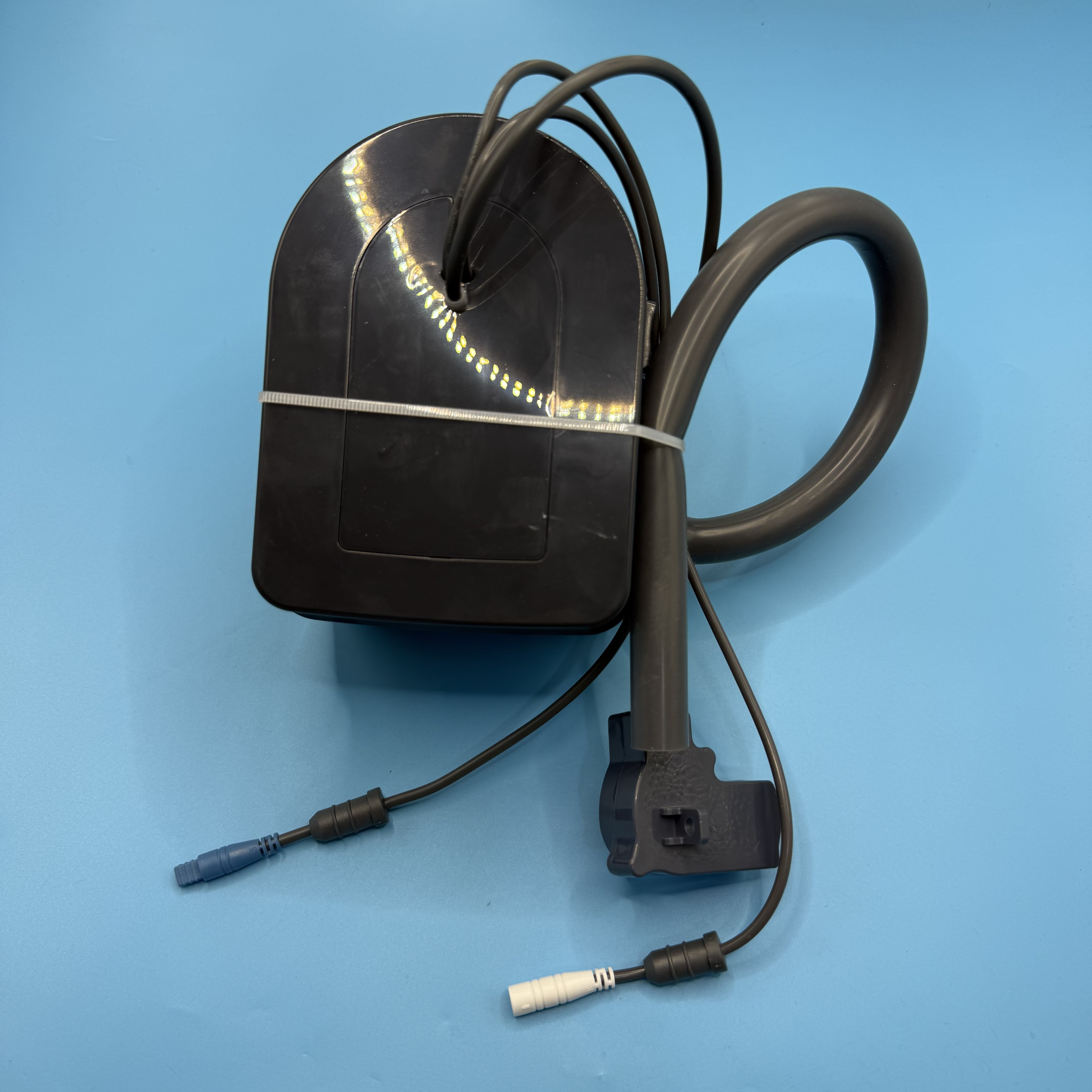 适用箭牌AG806智能马桶下沉陶瓷水箱AB1027配件新款电控排水阀