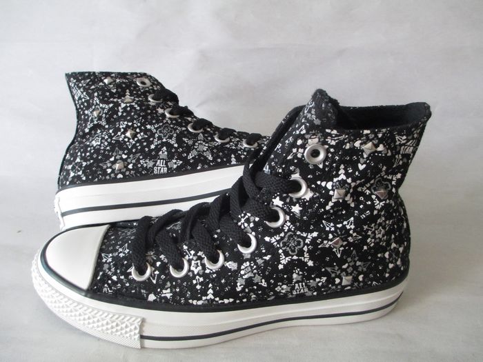 Broken black print high top rivet canvas lace up womens shoes 547267