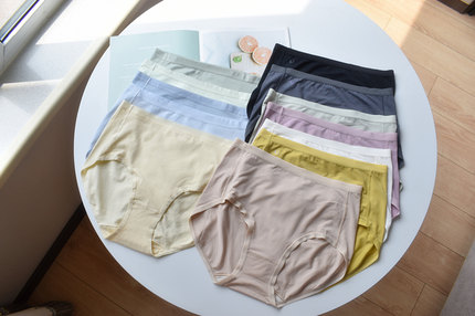 国内牛货高腰内裤女吸湿排汗透气不夹屁股 莫代尔纯棉随机发 7免1