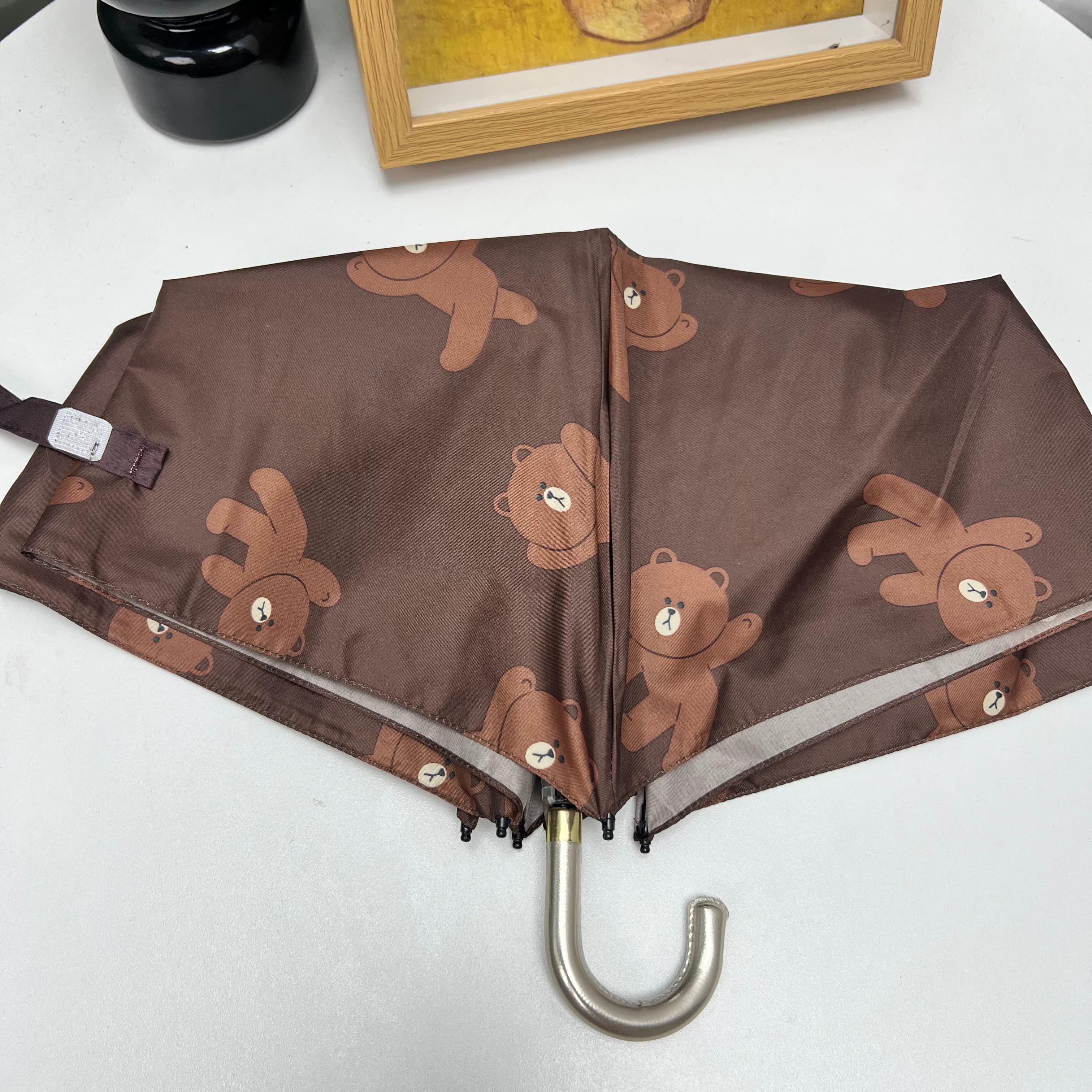 布朗熊可爱三折伞 银色弯柄 黑胶防晒晴雨两用学生党通勤便携雨伞