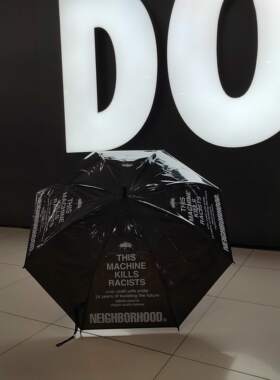 黑色塑料伞潮人街拍摄影直骨长柄伞环保POE材质日单ins炫酷雨雪伞