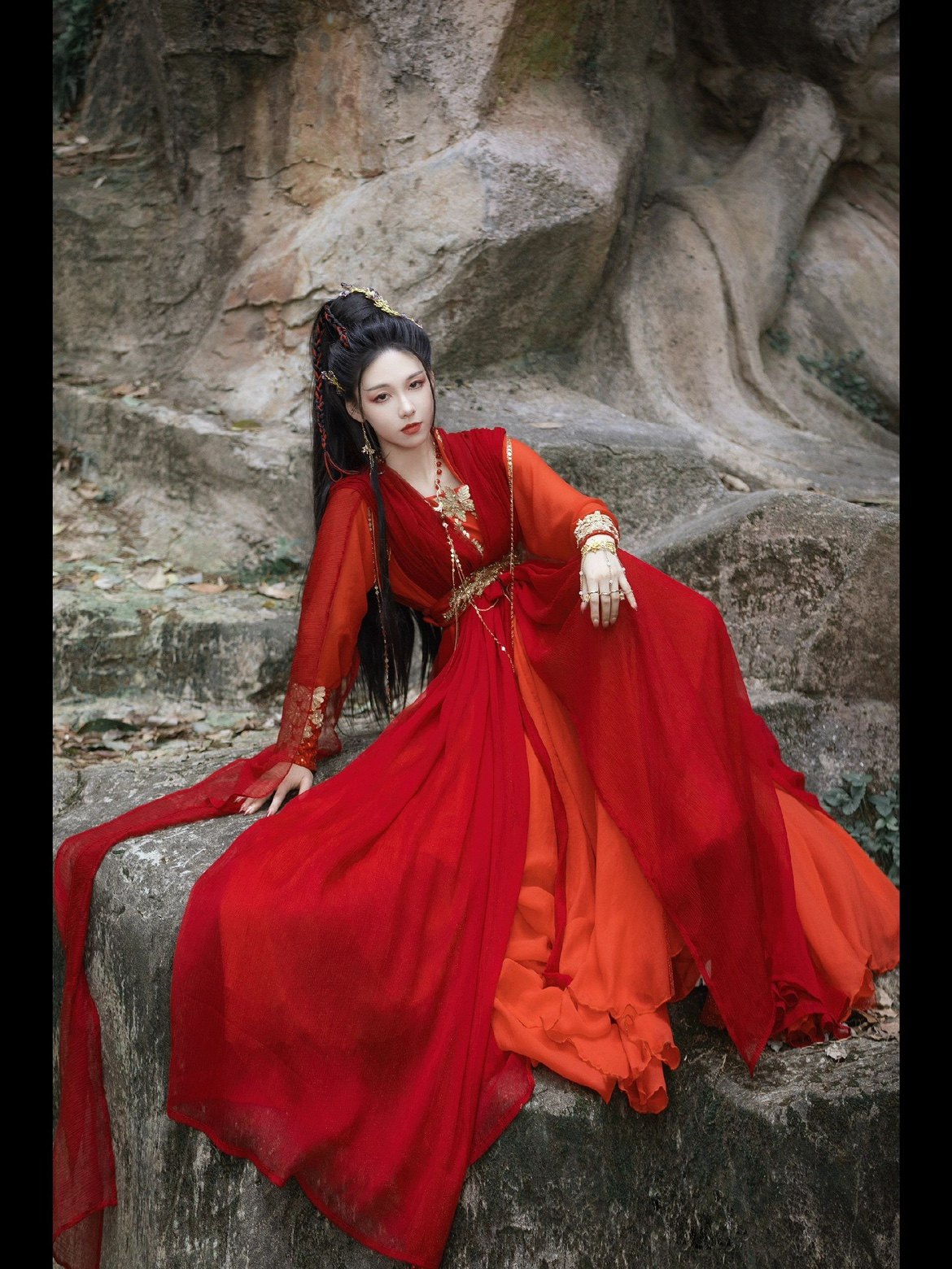 长月烬明小狐狸翩然 红衣朱砂痣 红金 仙侠演出服古装cos出租出租