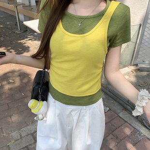 M·Dou撞色拼接圆领修身短款T恤