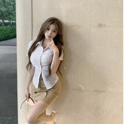秋冬新款时尚套装两件套性感收腰白色衬衫双排扣腰带设计感包臀裙