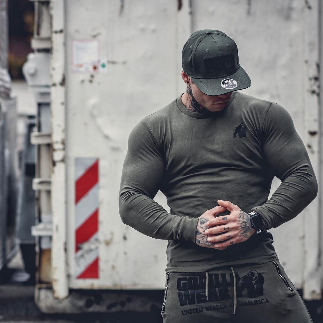 显肌肉店长运动卫衣男长袖打底T恤欧美健身跑步训练纯棉弹力汗衫|msdalam kategori sukan/pakaian kasual, sweater sukan/pullover - dari Buy2taobao.com untuk memberikan perkhidmatan ejen Taobao profesional membeli