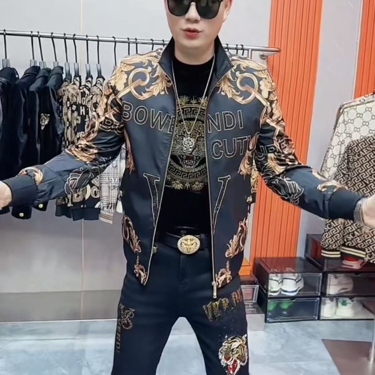 2025潮牌高档立领男士夹克欧货轻奢百搭休闲个性印花痞帅修身外套