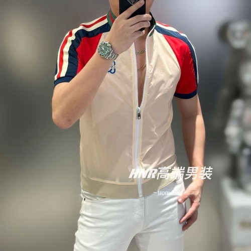 2026休闲潮牌拼色条纹时尚新款立领T恤男士个性百搭短袖夹克港风