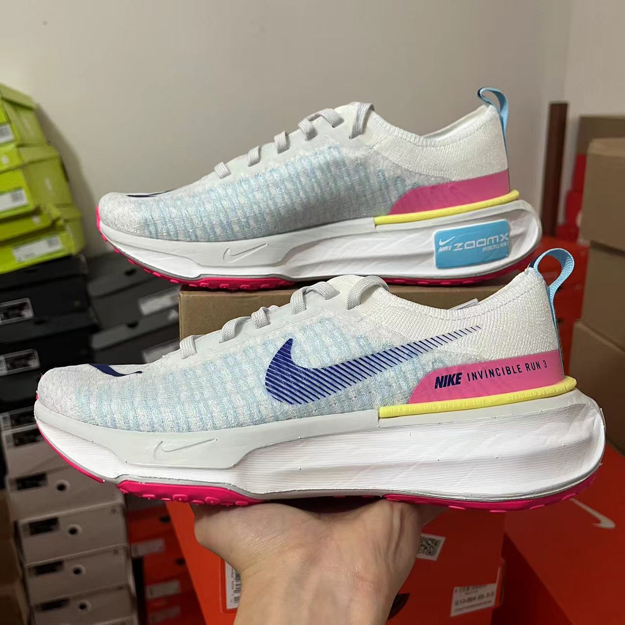 耐克2024男子NIKE ZOOMX INVINCIBLE RUN FK 3跑步鞋DR2615-105