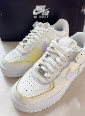 Nike Air Force 1 空军一号 板鞋 女款/帆白色/紫色DZ1847-113