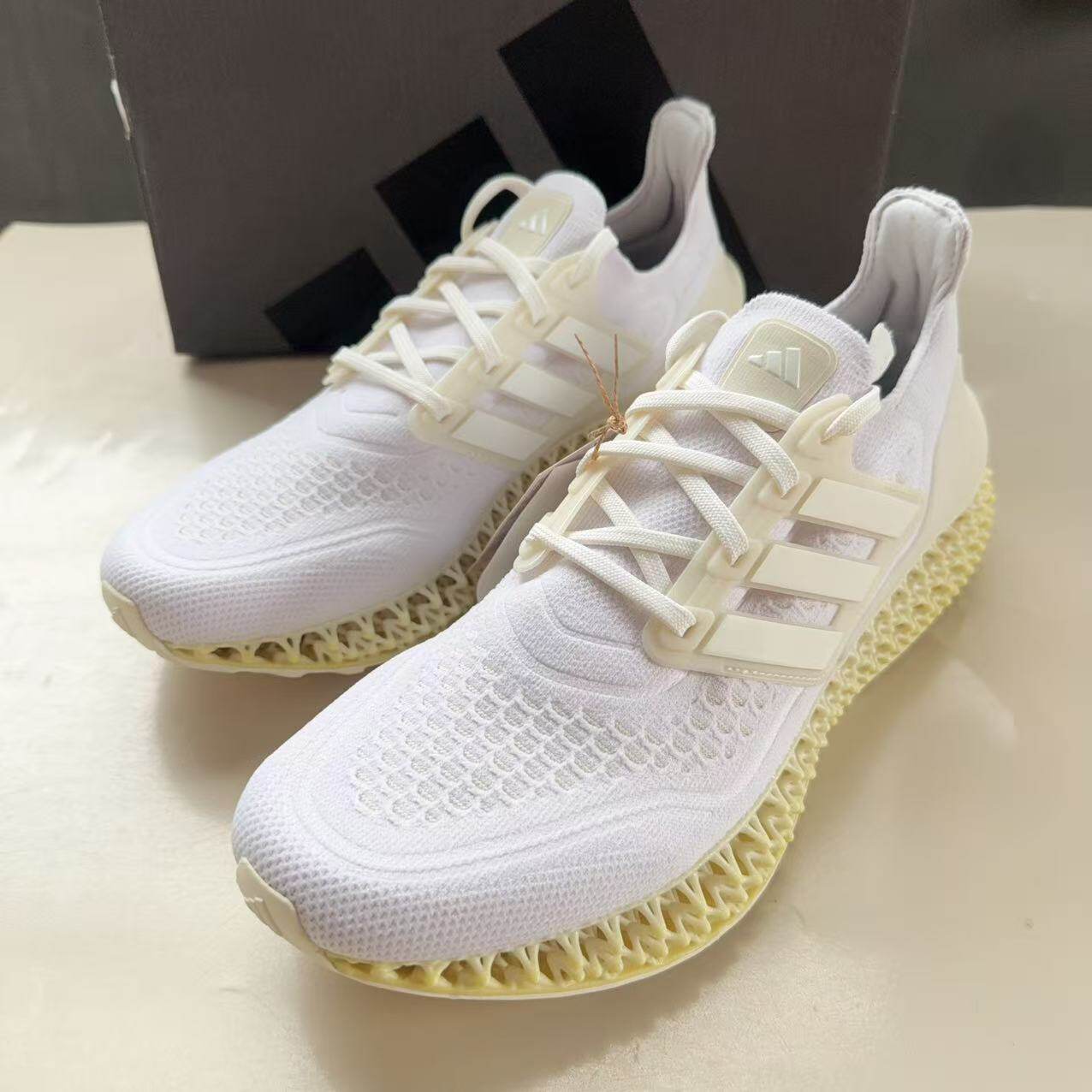 Adidas阿迪达斯4D FWD男女潮流透气百搭休闲运动缓震跑步鞋HP7598