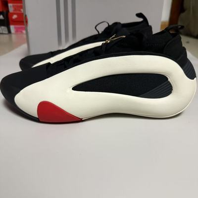 Adidas Harden Vol. 8 哈登8 黑白首发全明星实战篮球鞋 IE2695