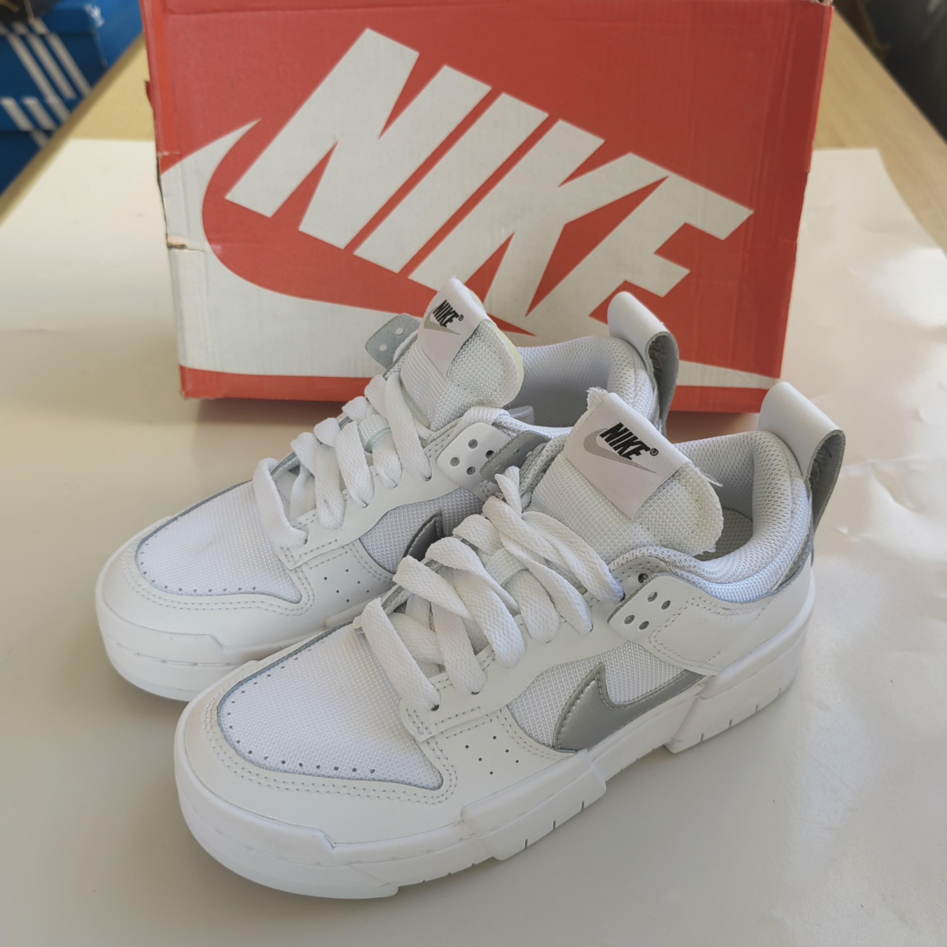 Nike/耐克DUNK女士复古轻便平衡耐磨防滑低帮板鞋DJ6226-100