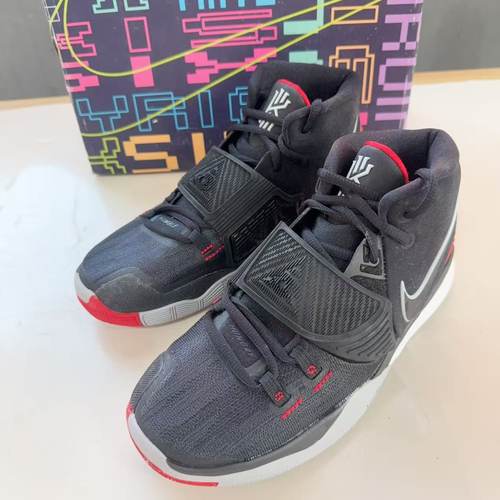 耐克Nike Kyrie 6 欧文6代女子休闲运动实战篮球鞋 BQ5599-002