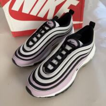Nike Air Max 97 女子气垫减震全掌舒适透气跑步鞋 921522-500