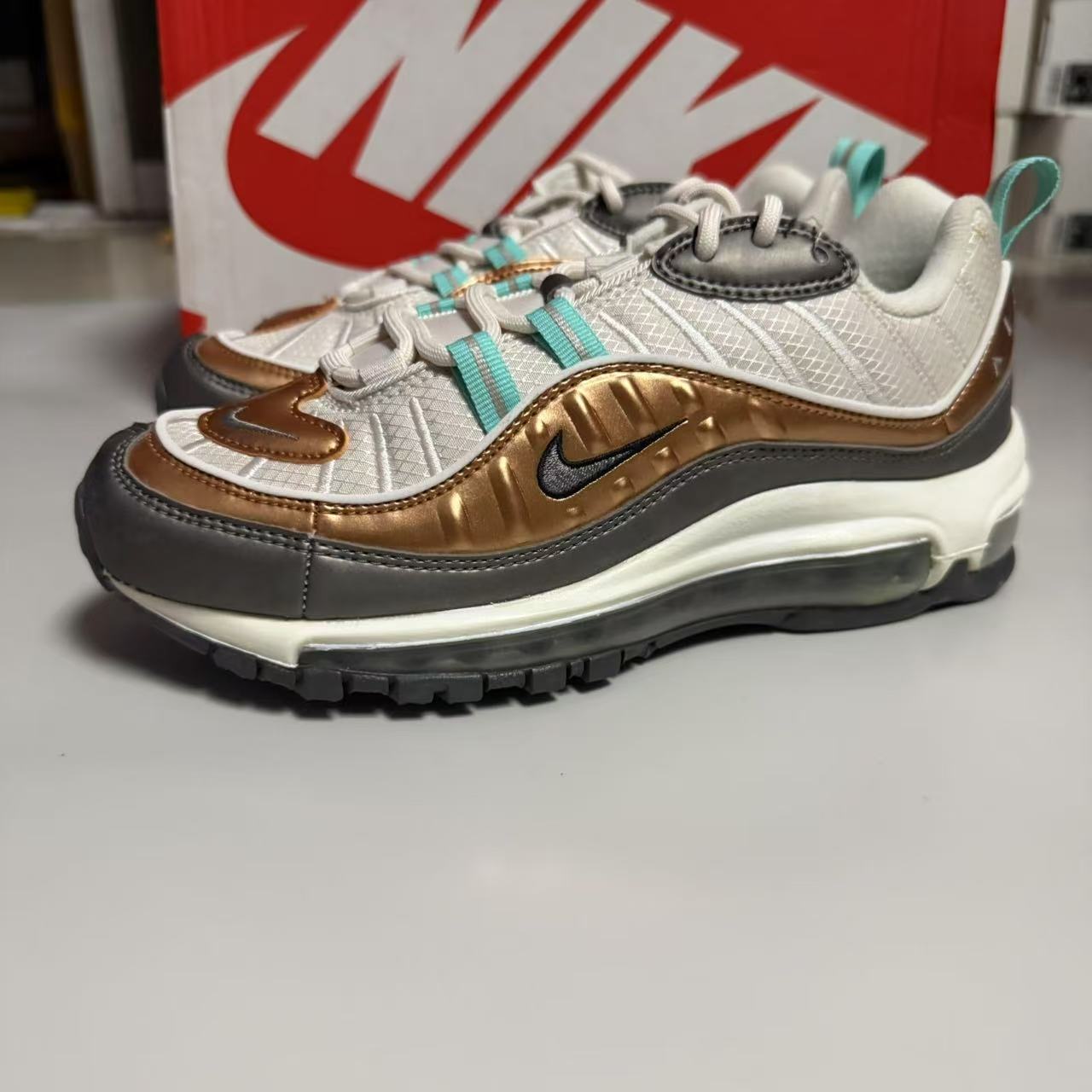 Nike AIR MAX 98 耐克玫瑰金 大气垫休闲运动跑步鞋 BV6536-002